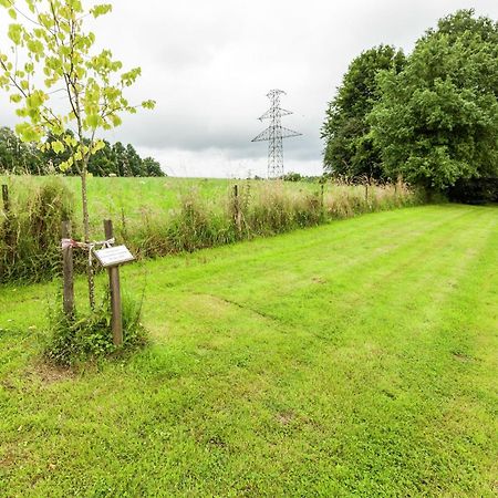 Gorgeous Apartment In Bohon With Garden Furniture And Bbq Barvaux Eksteriør billede