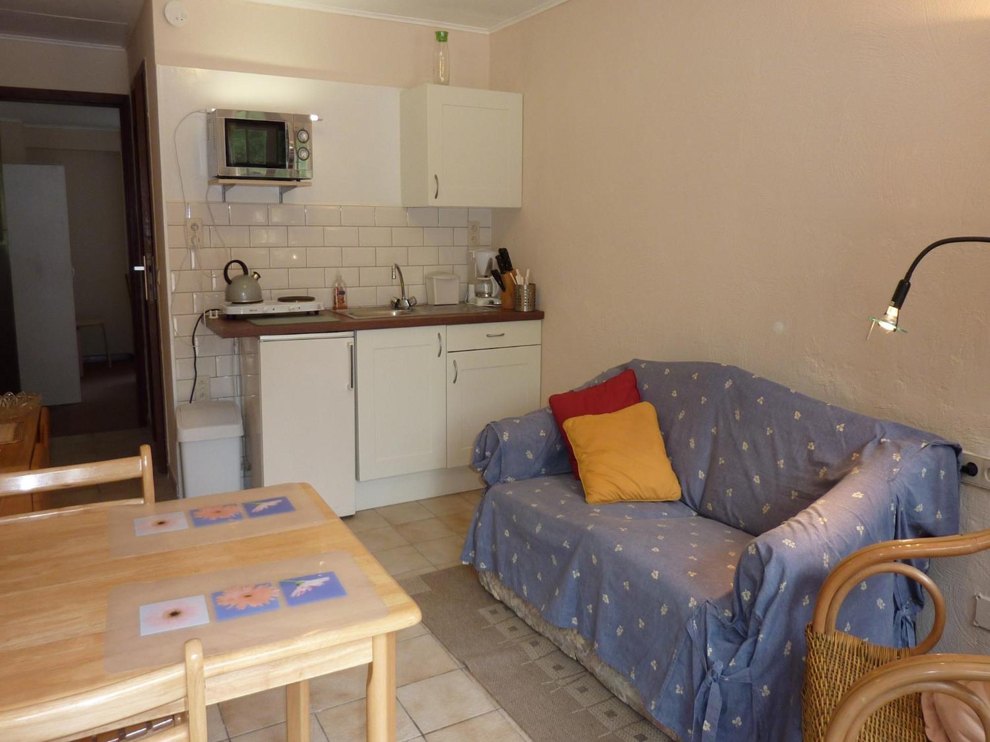 Gorgeous Apartment In Bohon With Garden Furniture And Bbq Barvaux Eksteriør billede