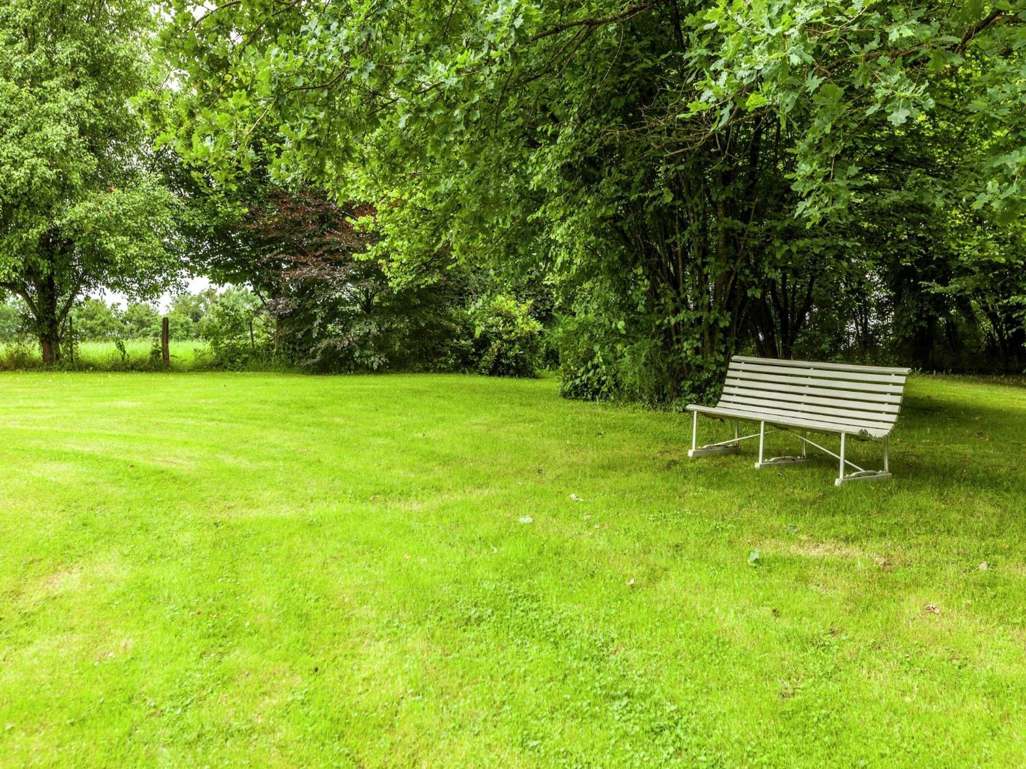 Gorgeous Apartment In Bohon With Garden Furniture And Bbq Barvaux Eksteriør billede